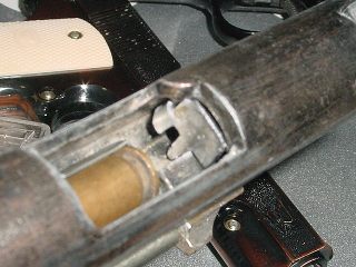 焼き入れはないが手動ブローバックなので・・・