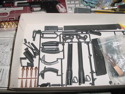 プラモ作りは部品チェックも楽しい