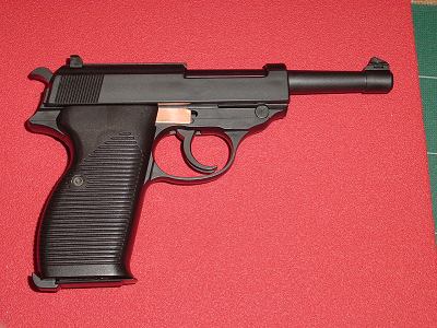 トリガーバーピンの中心線が下にずれてしまった