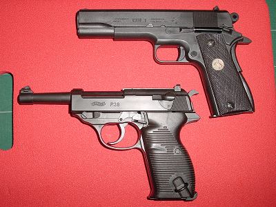 成型色と表面の梨地仕上げで写真映りが良い