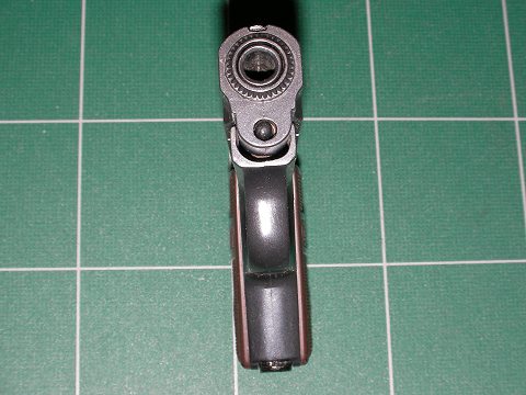 バレルは筒抜けだがプラのせいもありとても華奢