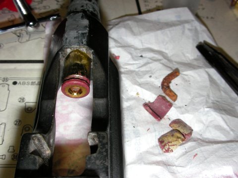 やっとこさ抜けたがカートは入らず